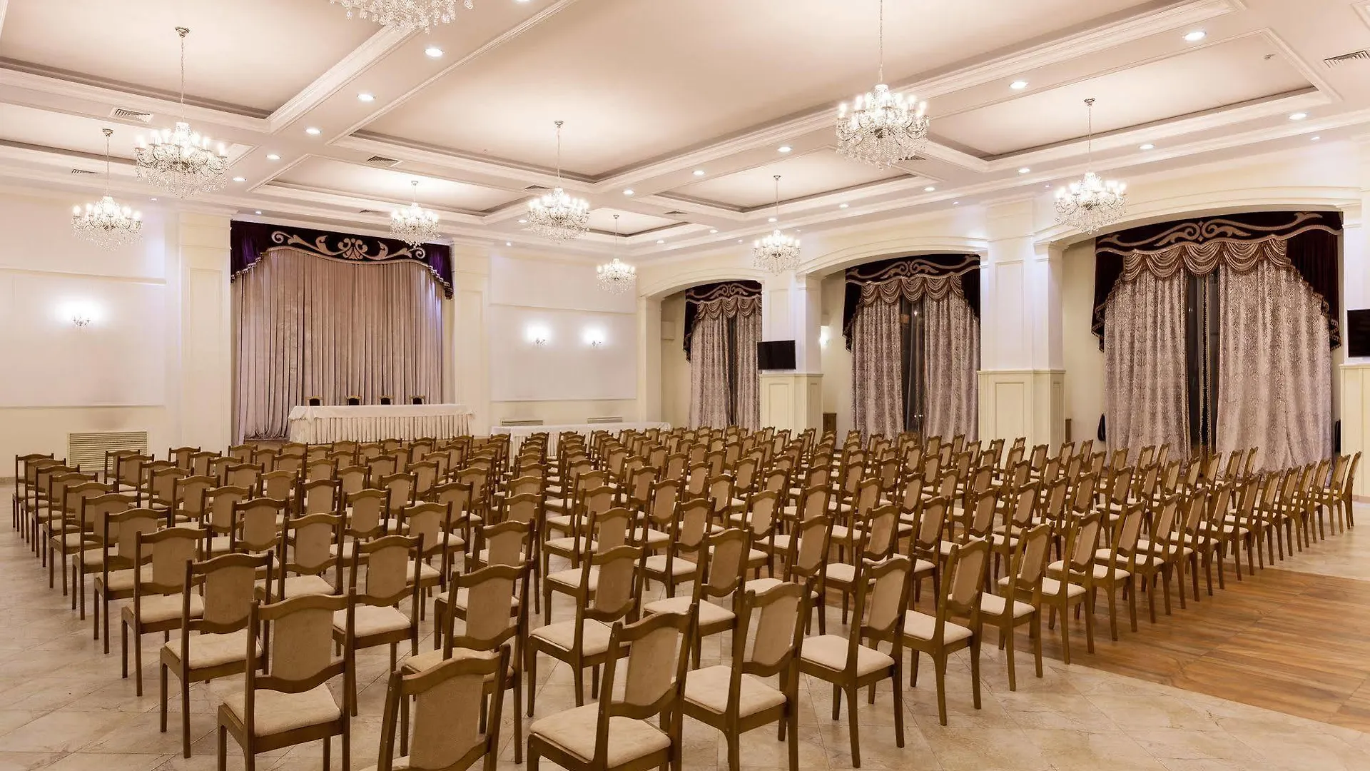 Saraishyq Hotel Almaty