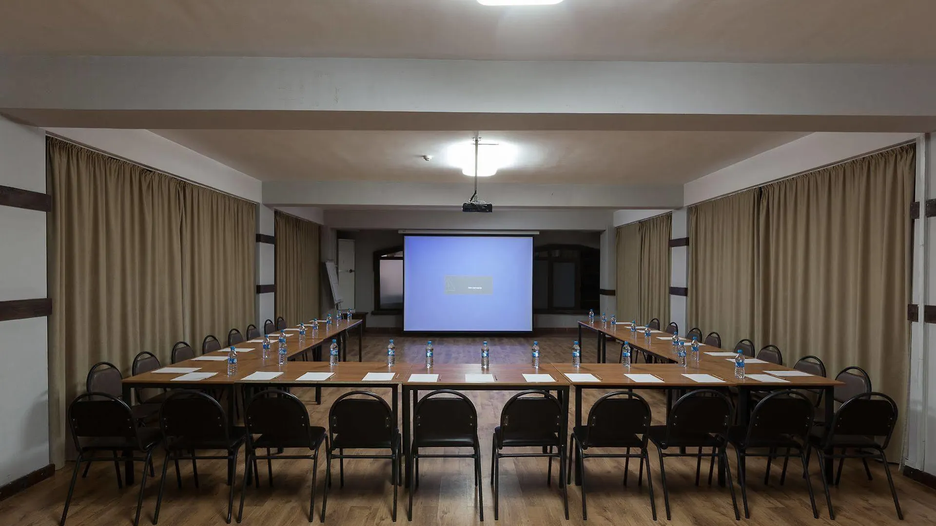 ****  Saraishyq Hotel Almaty Kazakhstan